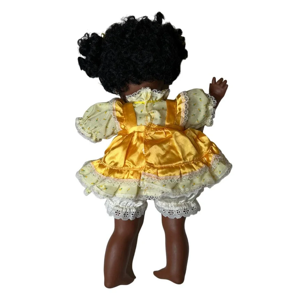Vintage 1987‎ Satin 'n Lace African American Sleepy Eyes 19
